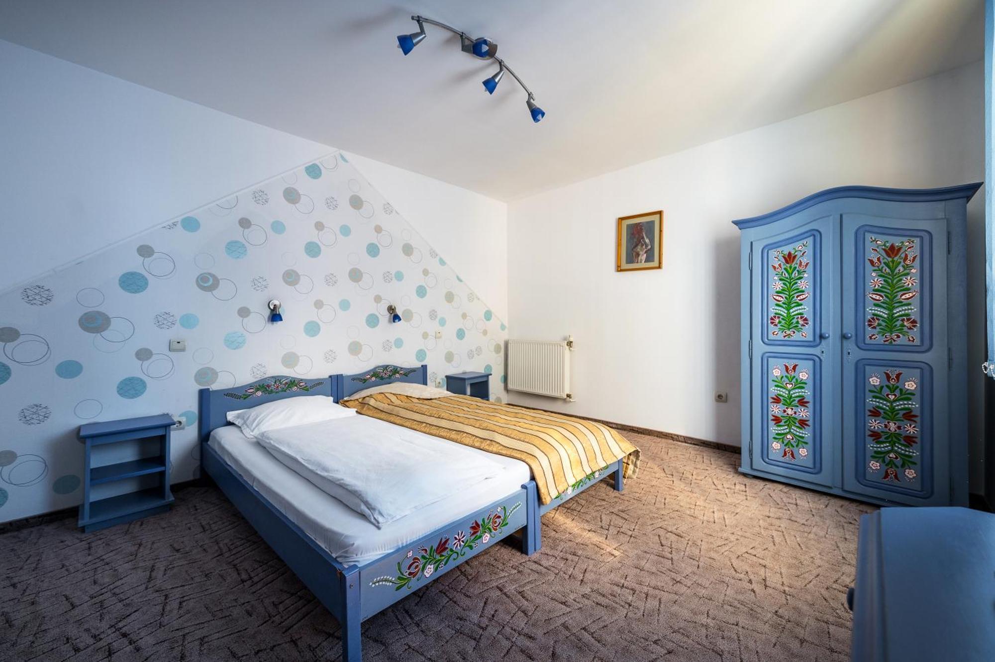 Sfântu-Gheorghe Hotel Sugas מראה חיצוני תמונה